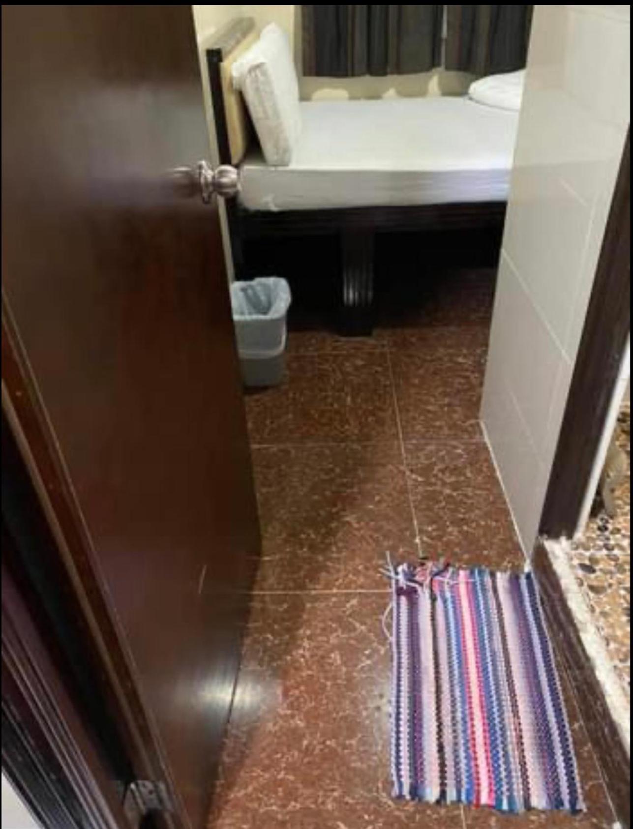 Nagaland Guesthouse Гонконг Экстерьер фото
